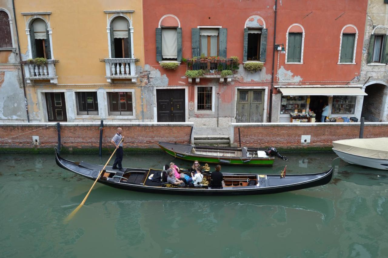 Suite In Venice Ai Carmini Exteriör bild