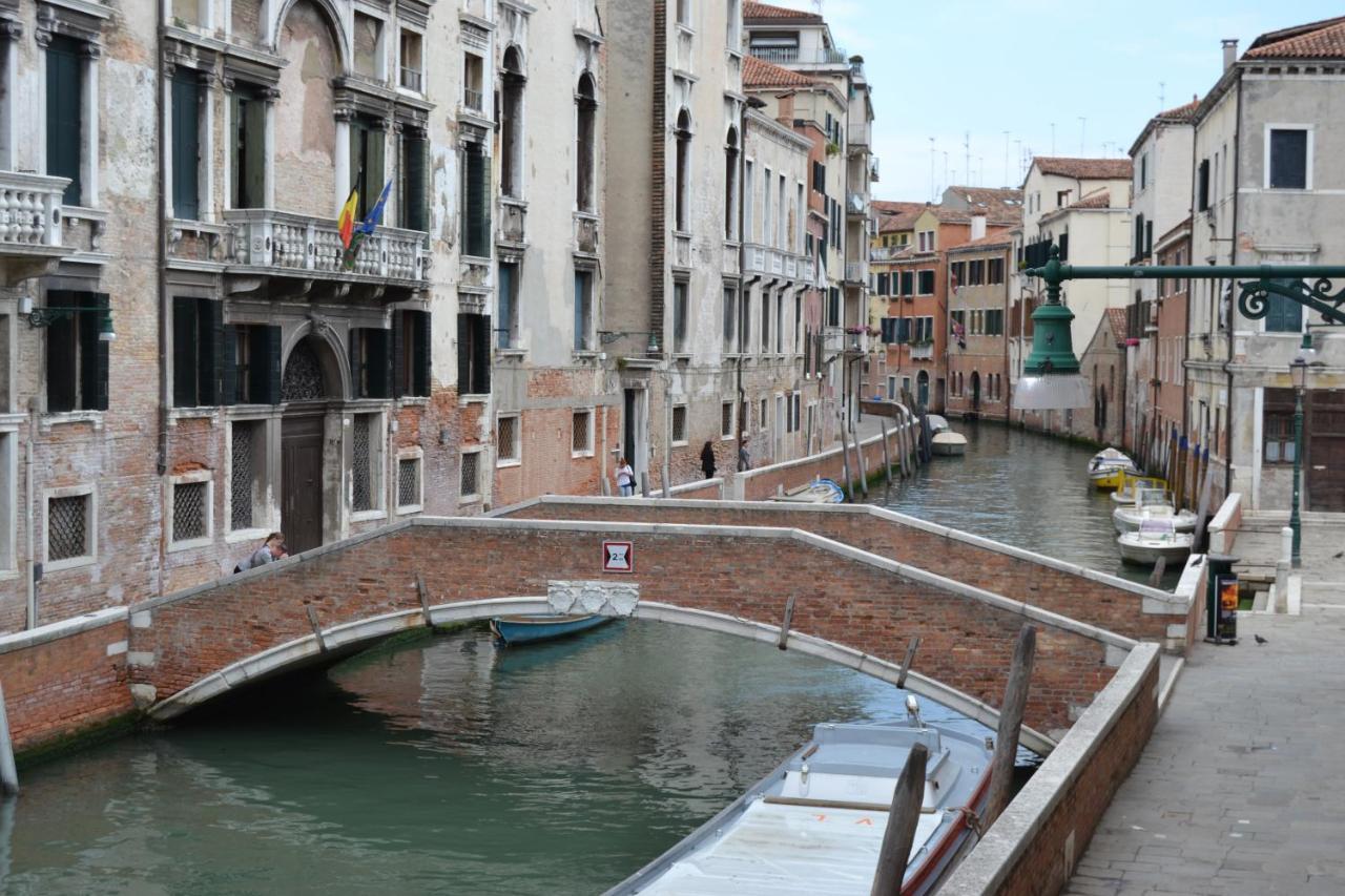 Suite In Venice Ai Carmini Exteriör bild